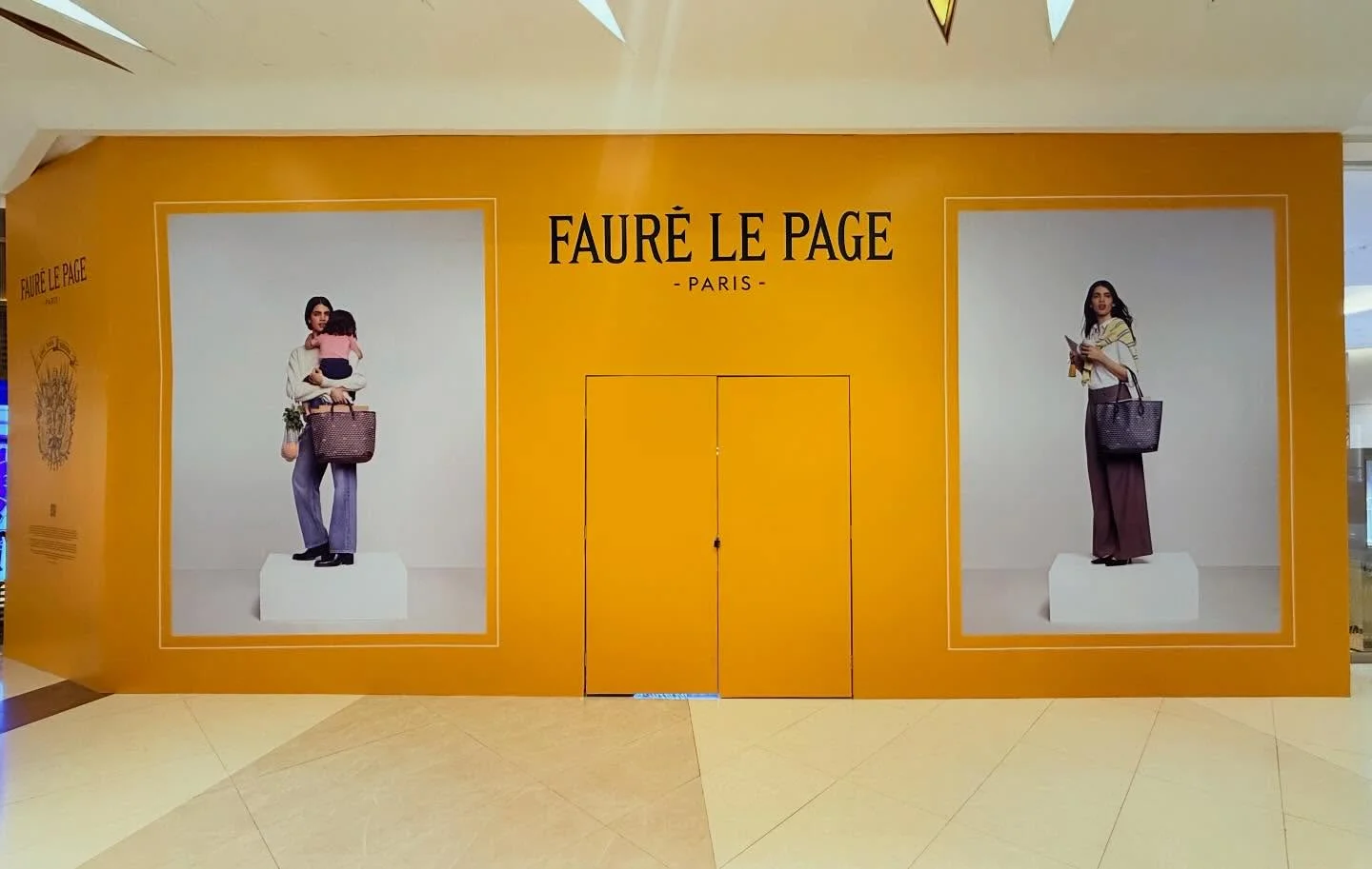 หน้าร้าน FAUR&Eacute; LE PAGE สาขาแรกในไทย ณ สยามพารากอน ชั้น M